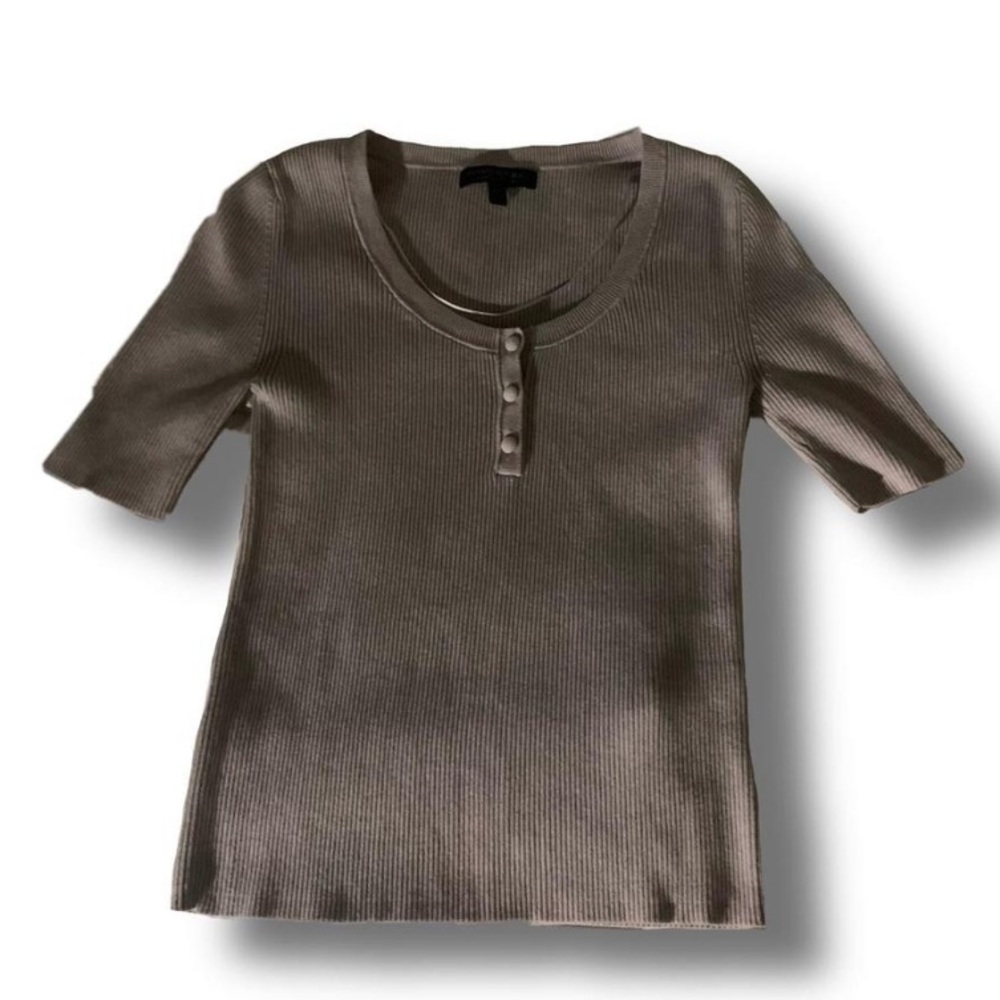 Very cute top!
